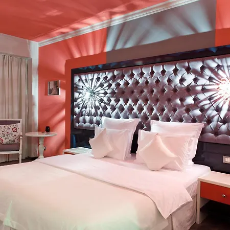 Simfonia Boutique Hotell 4*