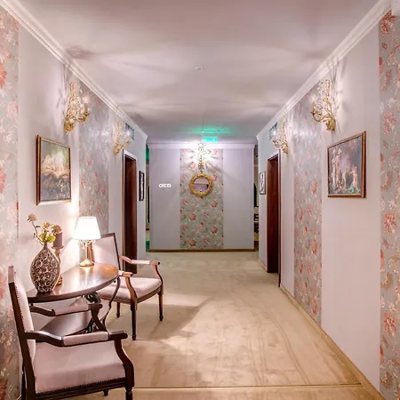 Simfonia Boutique 4*